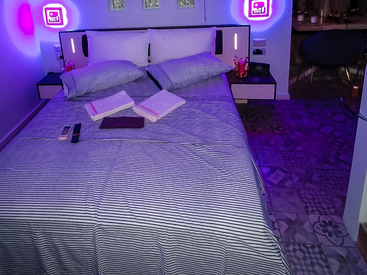 B 2 Luxury Suite Acropolis View Athens Privat Jacuzzi Bagian luar foto