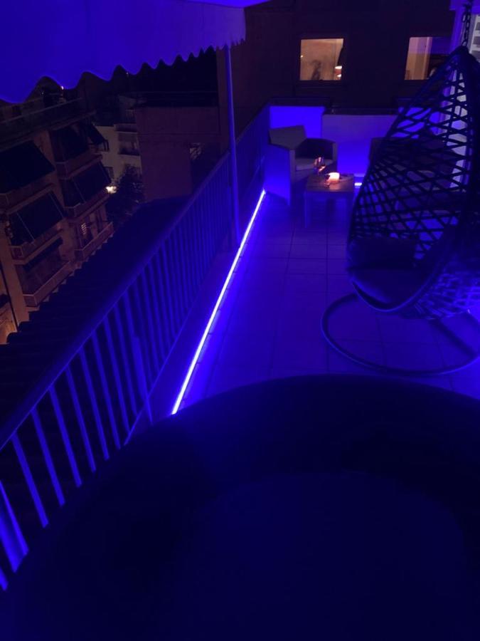 B 2 Luxury Suite Acropolis View Athens Privat Jacuzzi Bagian luar foto