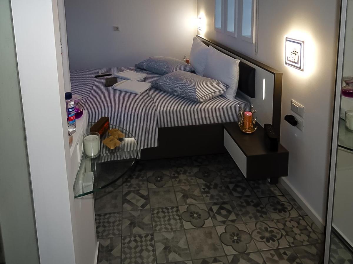 B 2 Luxury Suite Acropolis View Athens Privat Jacuzzi Bagian luar foto